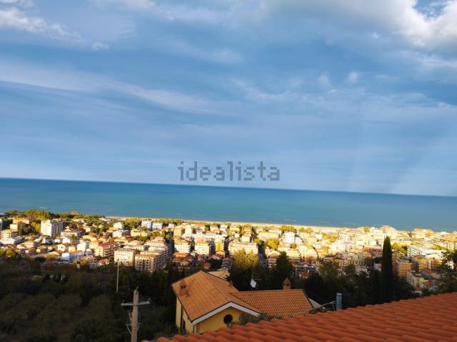 Attico in vendita a Pescara Colli, Pescara