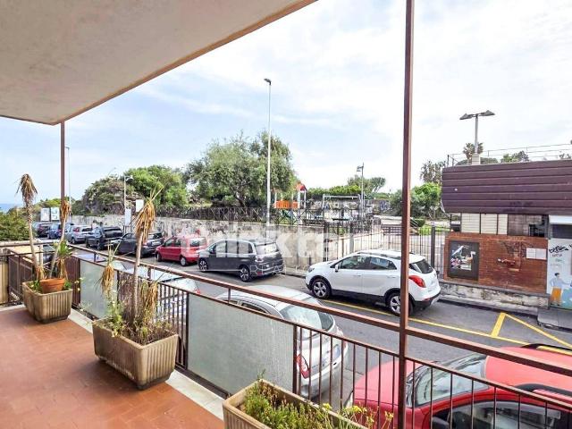 Appartamento in vendita a Cannizzaro, Aci Castello