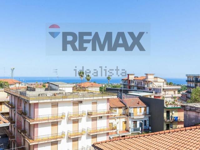 Appartamento in vendita a Aci Santa Lucia, Aci Catena