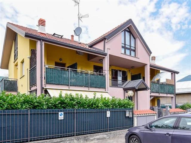 Appartamento in vendita a Cassina Mariaga, Erba