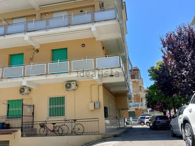 Appartamento in vendita a Scauri, Minturno