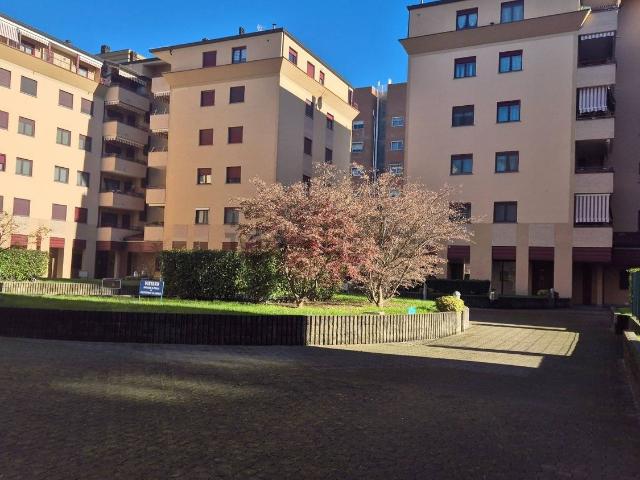 Appartamento in vendita a Pioltello, Lombardia