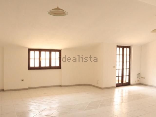 Appartamento in vendita a Dolianova, Sardigna/Sardegna