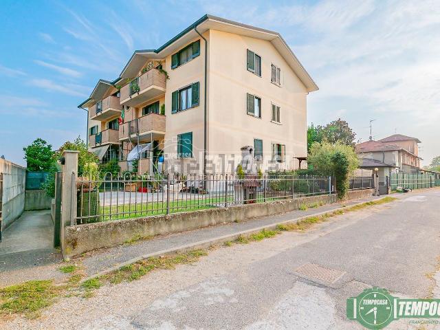 Appartamento in vendita a Calvenzano, Caselle Lurani