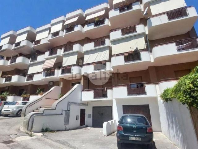 Appartamento in vendita a Pellezzano, Campania