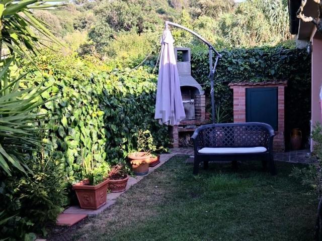 Appartamento in vendita a Savolano, Livorno