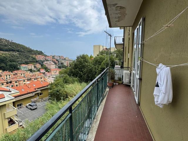 Appartamento in vendita a Cantalupo, Varazze