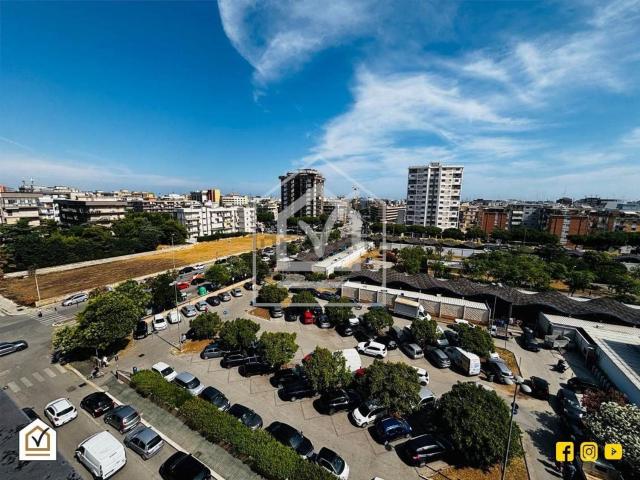 Appartamento in vendita a Municipio 2, Puglia