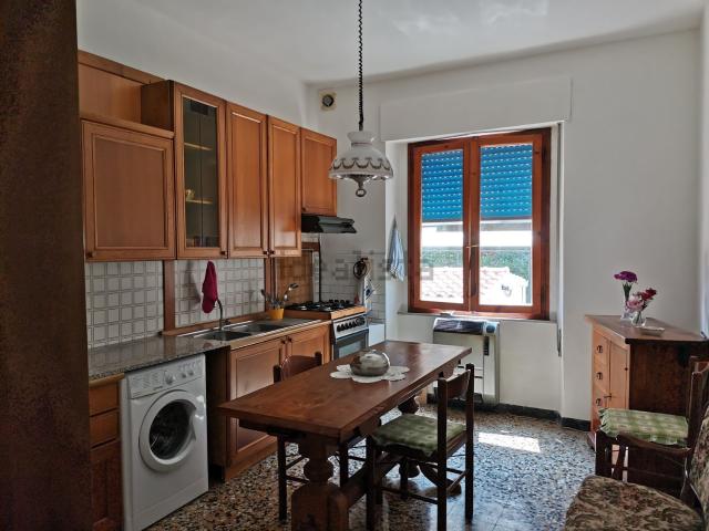 Appartamento in vendita a Lecchi, Toscana