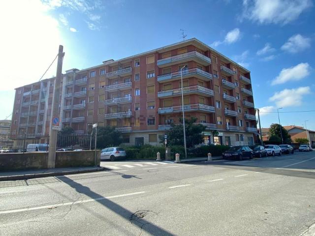 Appartamento in vendita a Bra, Cuneo