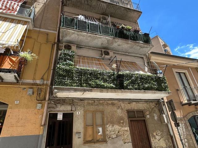 Appartamento in vendita a Quartiere Provvidenza, Caltanissetta