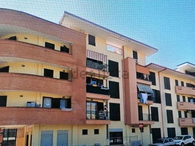Appartamento in vendita a Guidonia Montecelio, Roma Capitale