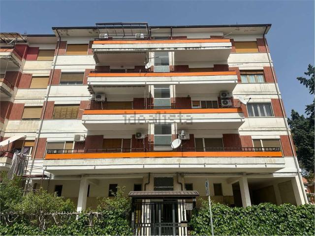 Appartamento in vendita a Città 2000, Calabria