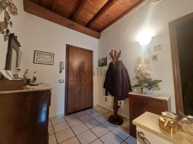 Appartamento in vendita a Vaiano, Toscana