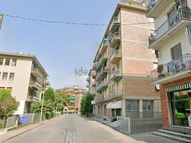 Appartamento in vendita a Molinetto, Parma