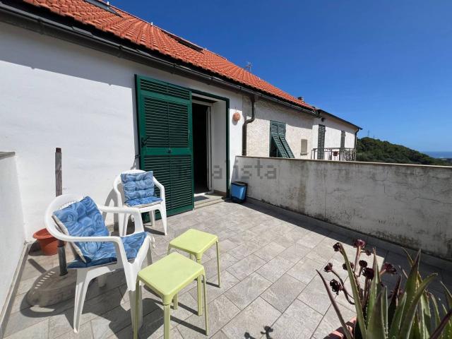 Appartamento in vendita a San Bartolomeo Al Mare, Liguria