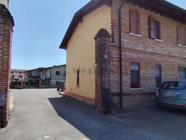 Appartamento in vendita a Pompiano, Lombardia
