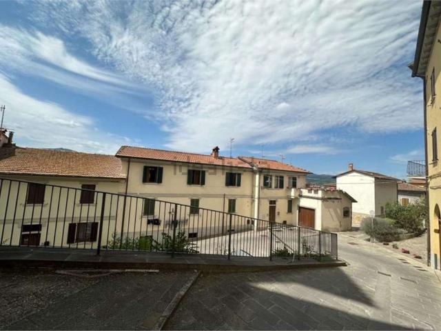 Appartamento in vendita a Monterchi, Toscana
