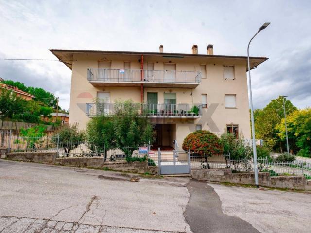Appartamento in vendita a Cupramontana, Ancona