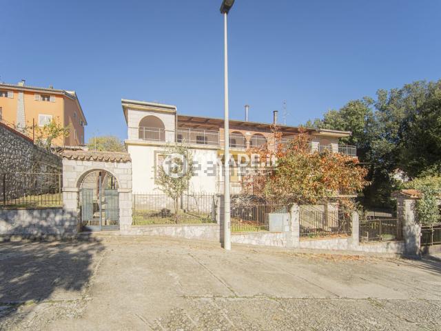 Appartamento in vendita a Sadali, Sardigna/Sardegna