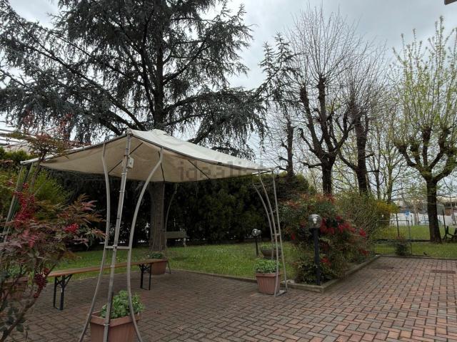 Appartamento in vendita a Crocetta-San Lazzaro-Modena Est, Modena