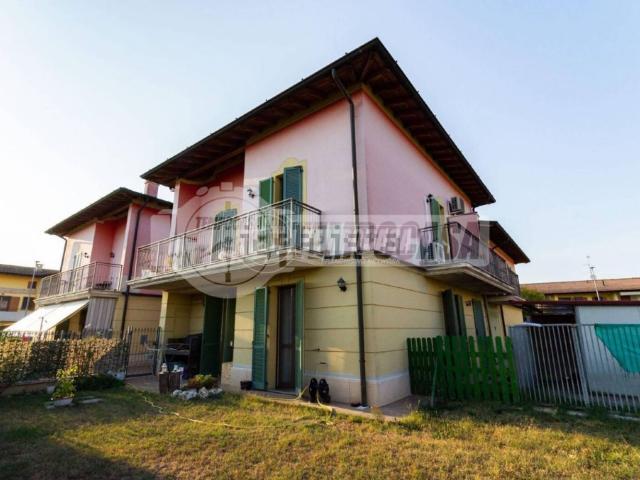 Appartamento in vendita a Casaletto Ceredano, Lombardia