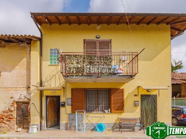 Appartamento in vendita a Calignano, Cura Carpignano