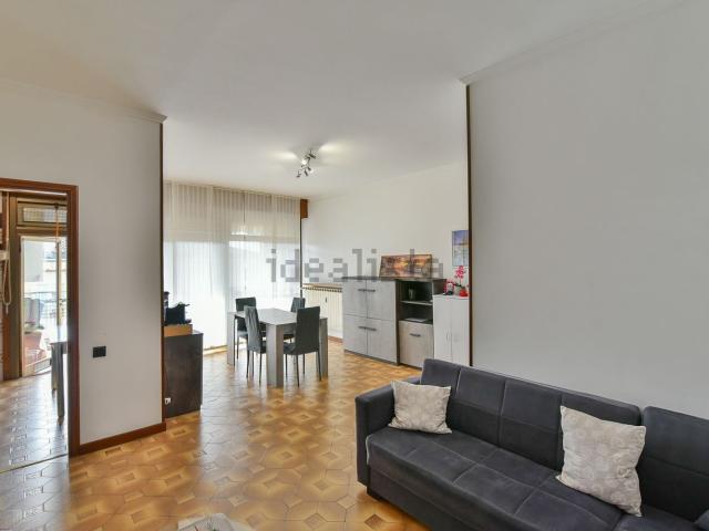 Appartamento in vendita a Como, Lombardia