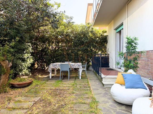 Appartamento in vendita a Follonica, Toscana