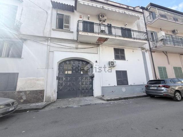 Appartamento in vendita a Caivano, Campania