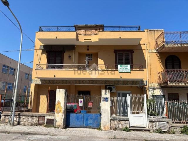 Appartamento in vendita a Capaci, Palermo