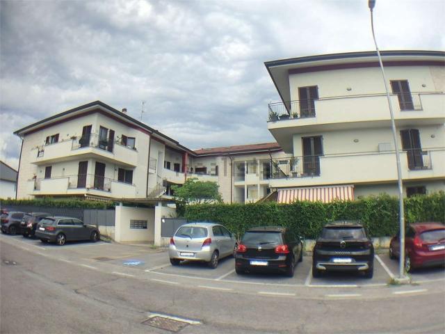 Appartamento in vendita a Figino Serenza, Lombardia