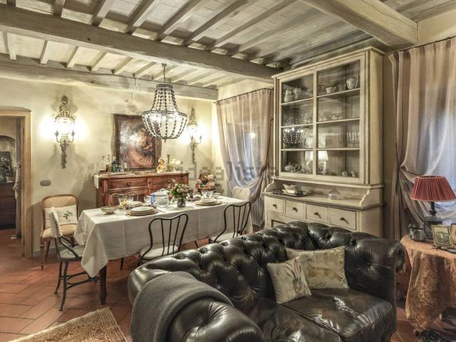 Appartamento in vendita a Massa e Cozzile, Massa E Cozzile