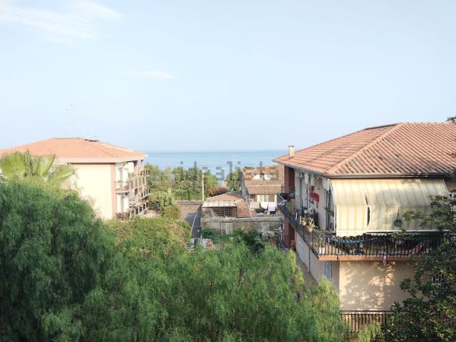 Appartamento in vendita a Barriera, Aci Castello