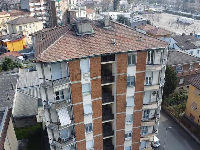 Attico in vendita a Benvenuti, Voghera
