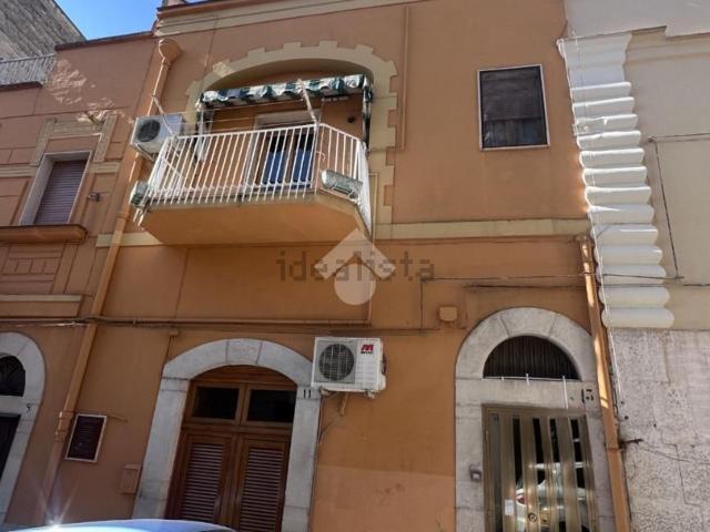 Appartamento in vendita a Canosa di Puglia, Barletta-Andria-Trani