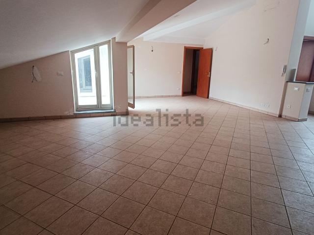 Appartamento in vendita a Macchia, Giarre