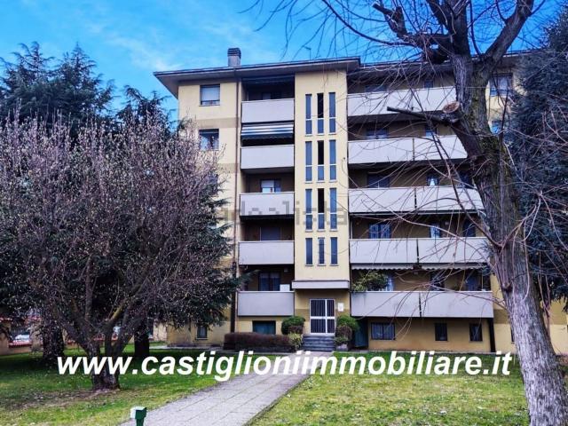 Appartamento in vendita a Magenta, Lombardia