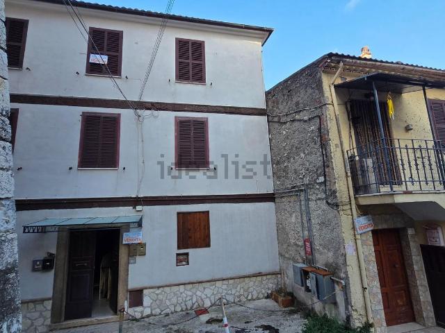 Appartamento in vendita a Piglio, Frosinone