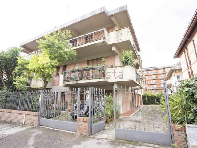 Appartamento in vendita a Centro, Monte Argentario