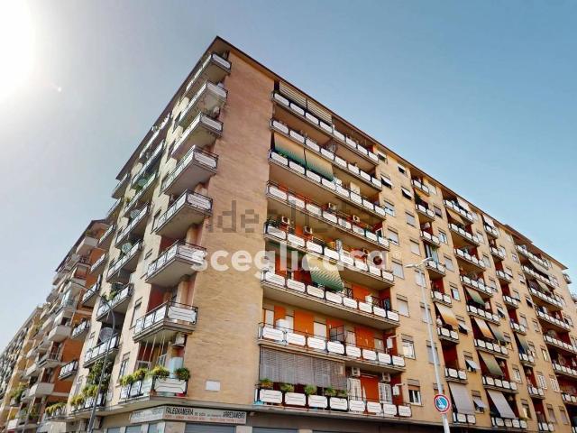 Appartamento in vendita a Municipio Roma VII, Roma Capitale