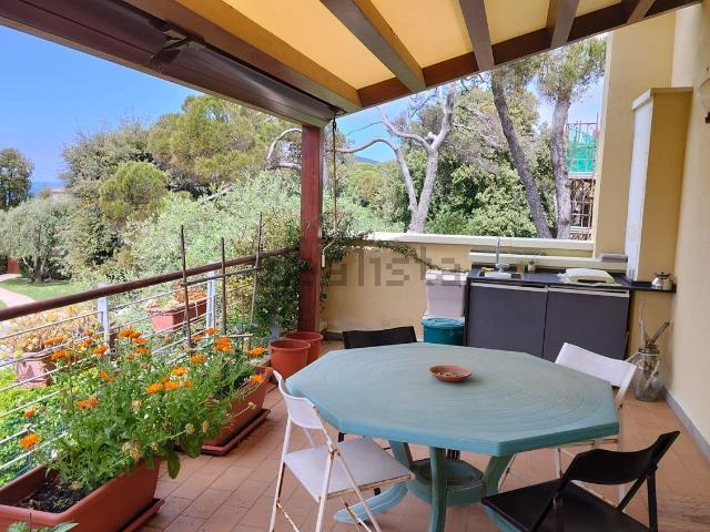 Appartamento in vendita a Quercianella, Livorno