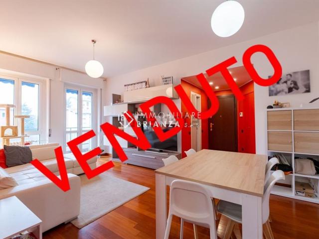Appartamento in vendita a Concorezzo, Lombardia