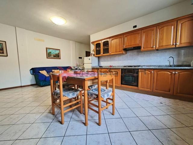 Appartamento in vendita a Cavarzere, Venezia