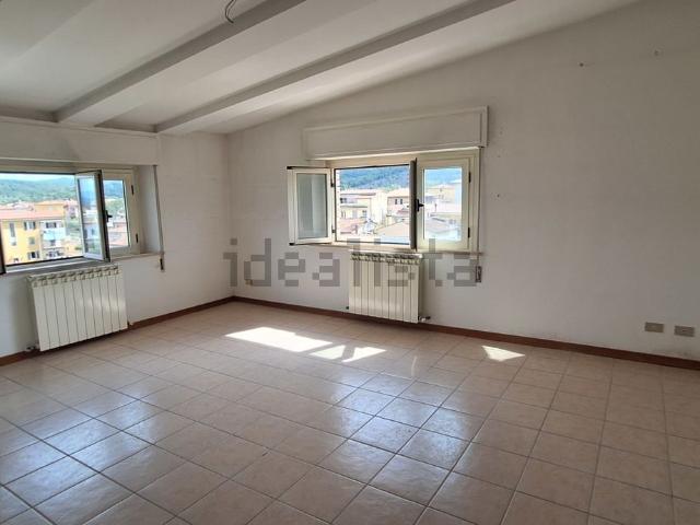 Appartamento in vendita a Rapolano Terme, Toscana