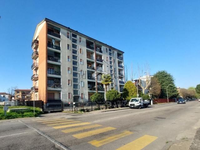 Appartamento in vendita a Vittuone, Milano