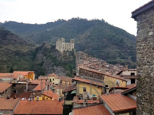 Appartamento in vendita a Dolceacqua, Liguria