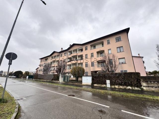 Appartamento in vendita a Lonate Pozzolo, Lombardia