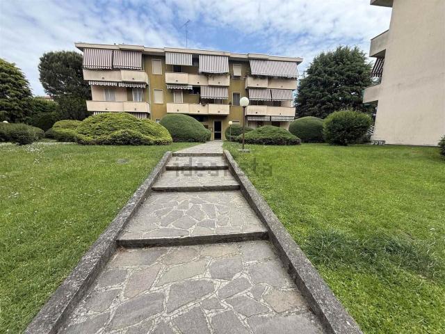 Appartamento in vendita a Vigevano, Lombardia
