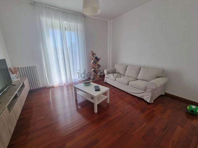 Appartamento in vendita a Villaggio del Sole, Limbiate